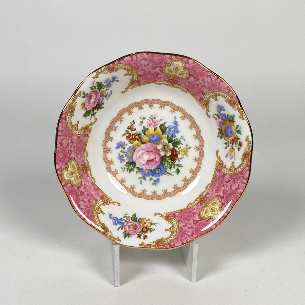Vintage Royal Albert Bone China Lady Carlyle Dessert Fruit Bowl Made in England